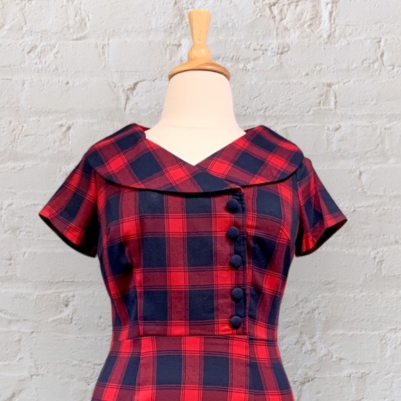 NWT Voodoo Vixen Joan Red Navy Plaid Wiggle Dress Pin Up Rockabilly Kick Pleat - Picture 3 of 14